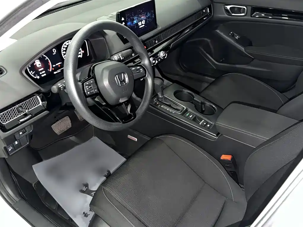 Honda Civic — фото 9