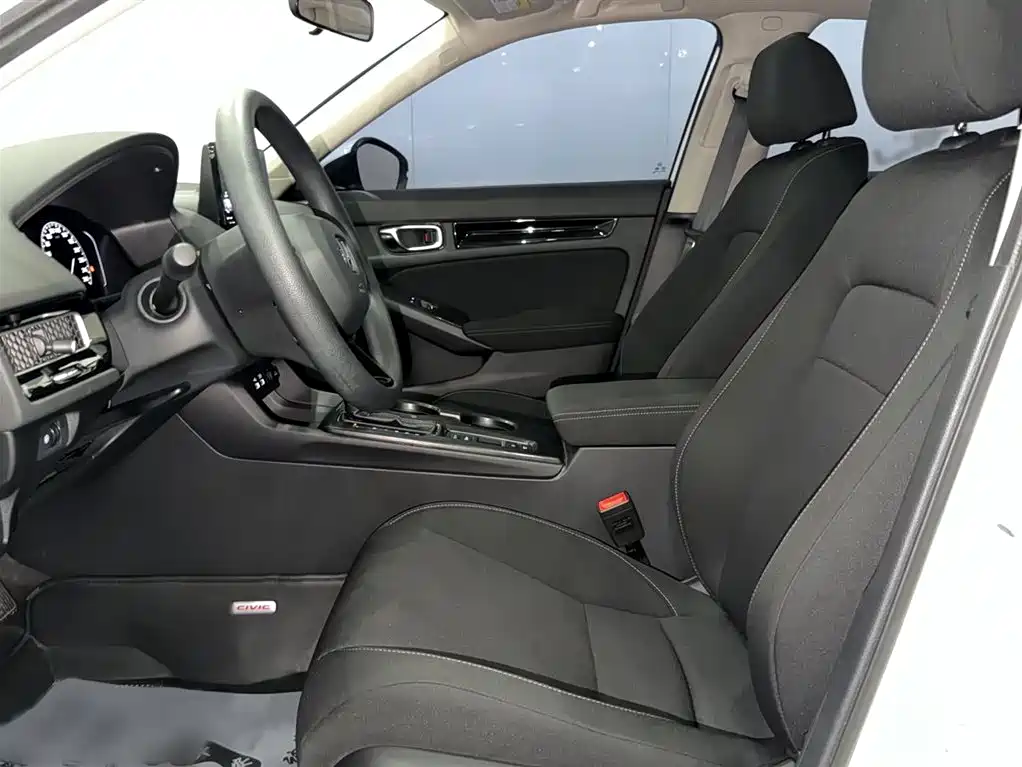Honda Civic — фото 10