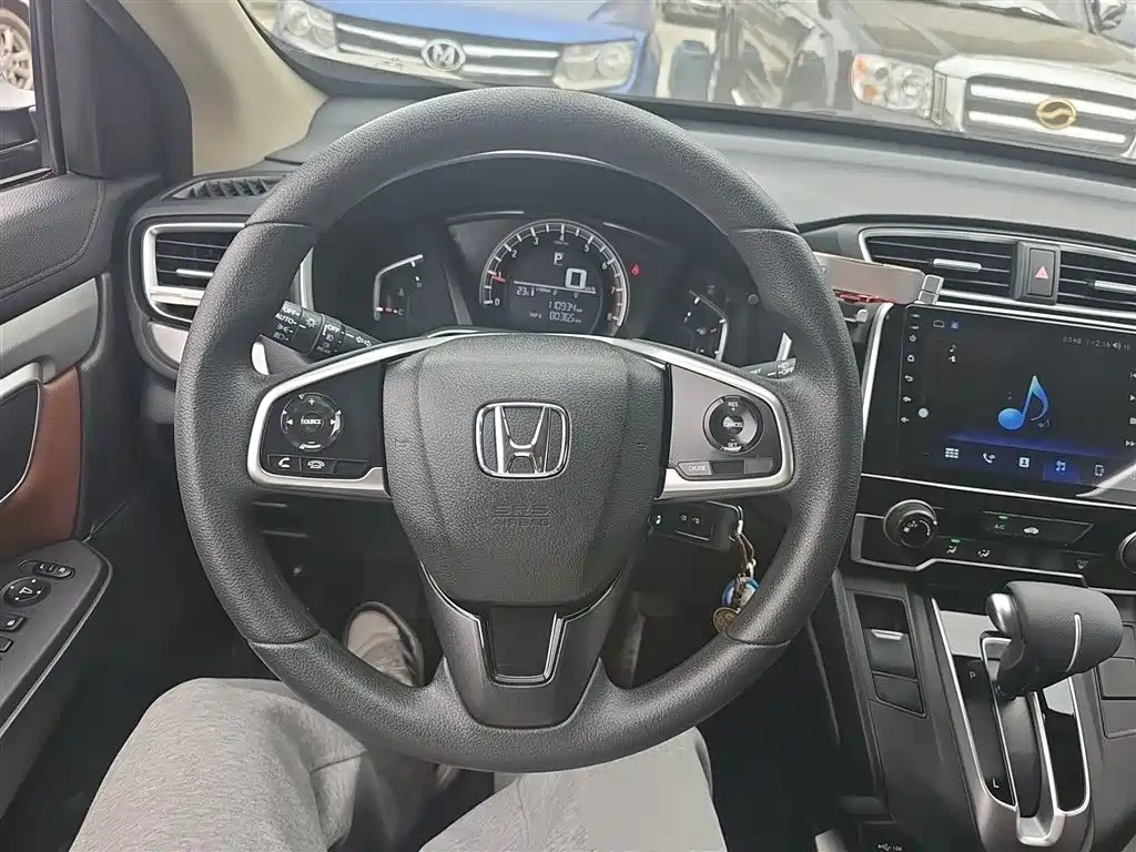 Honda CR-V — фото 11