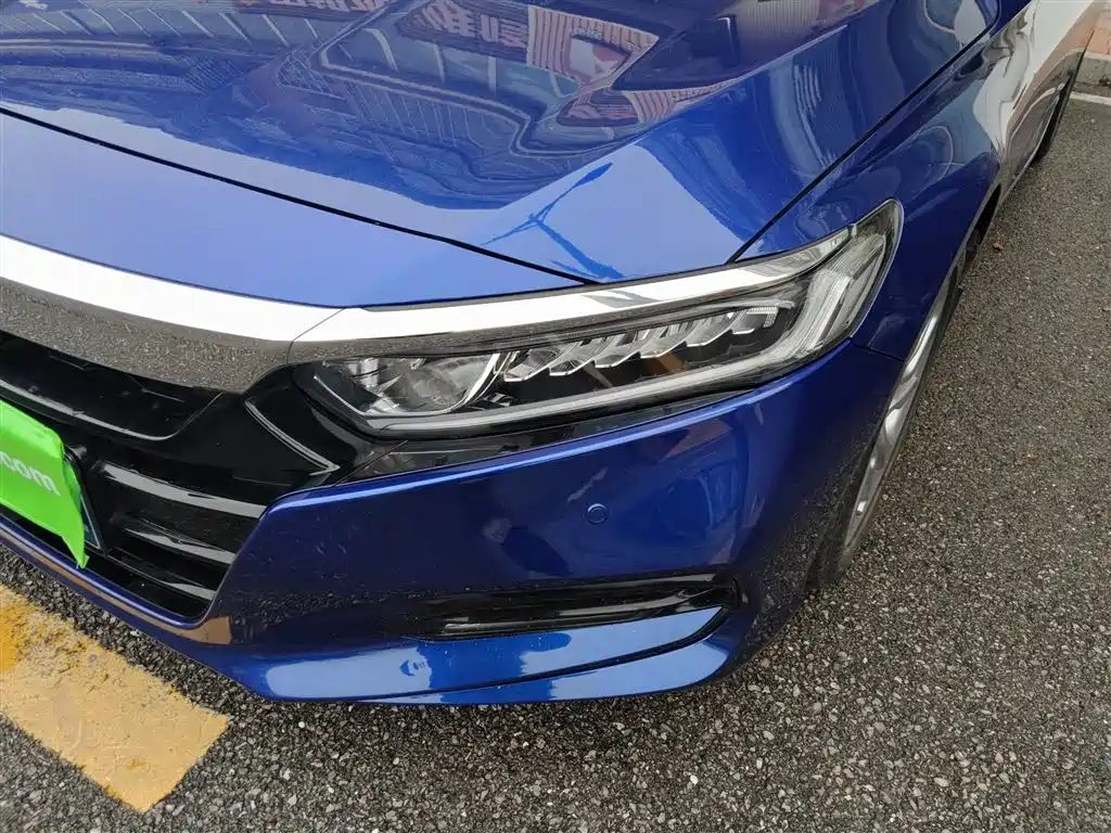 Honda Accord — фото 18
