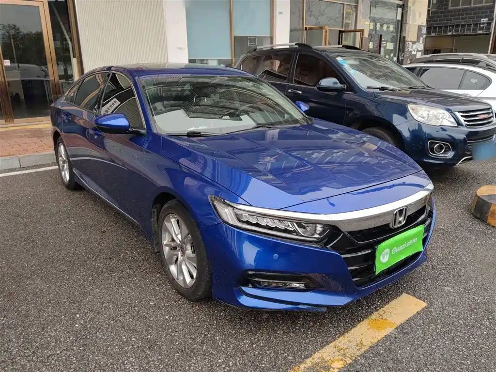 Honda Accord — фото 22