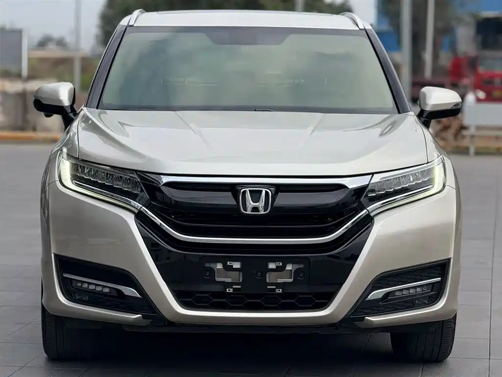 Honda UR-V — фото 10