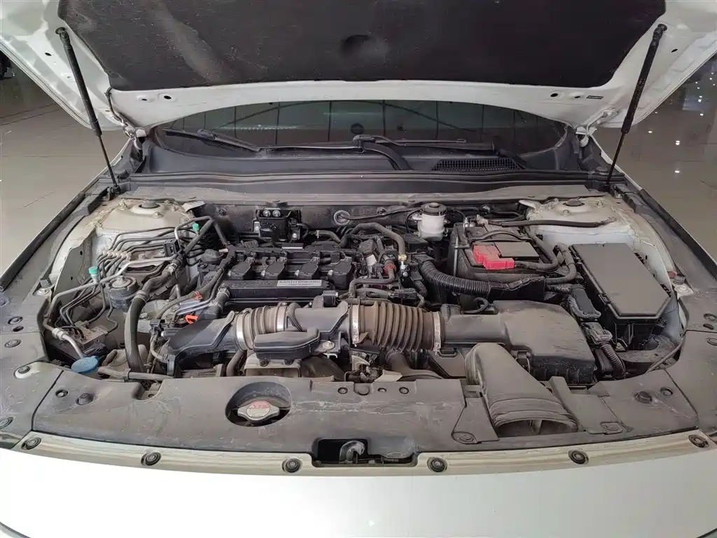 Honda Inspire — фото 20
