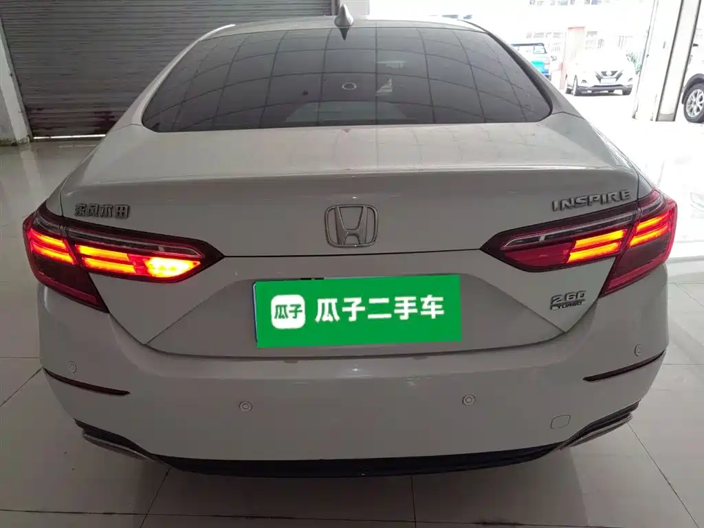 Honda Inspire — фото 6