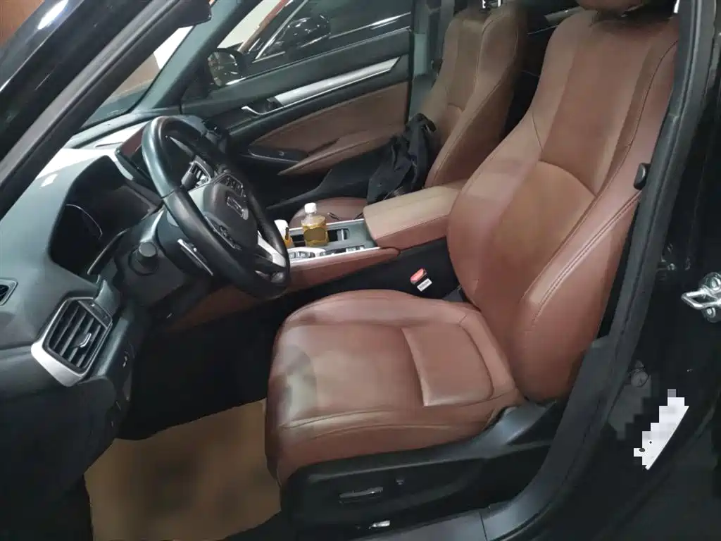 Honda Inspire — фото 11