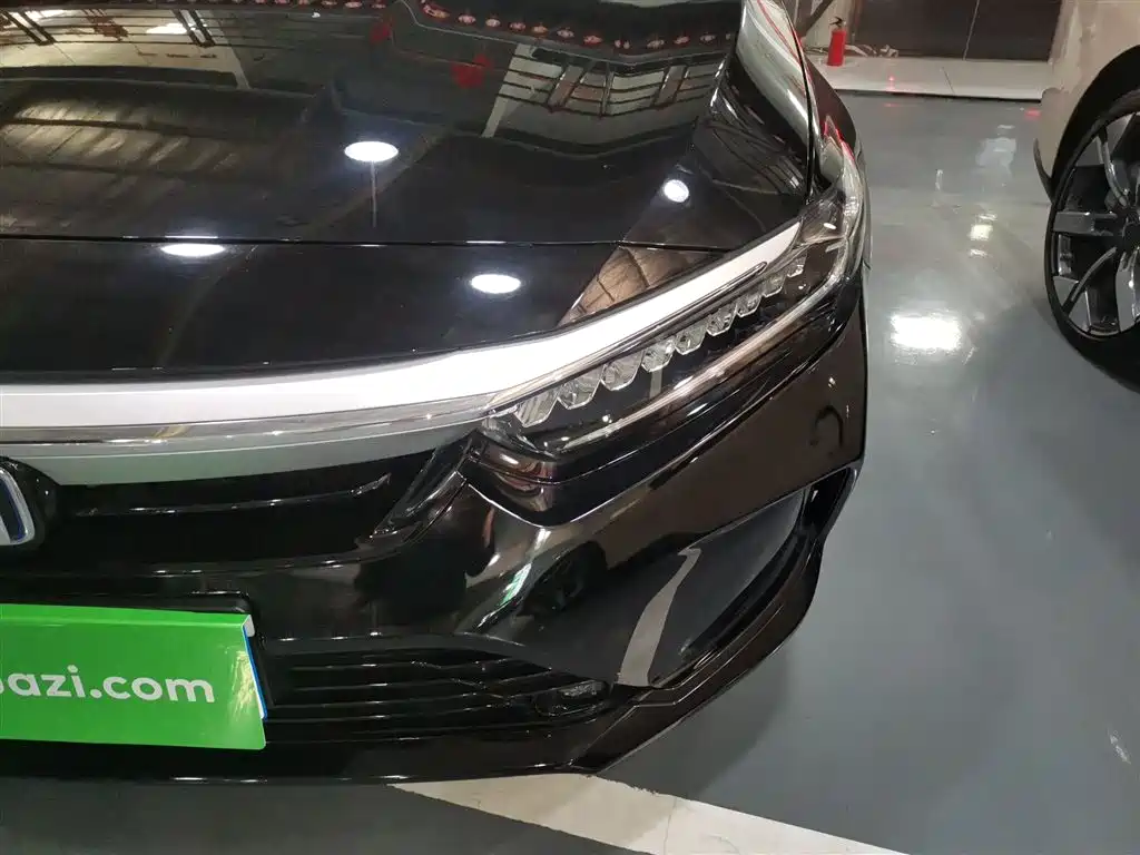 Honda Inspire — фото 18