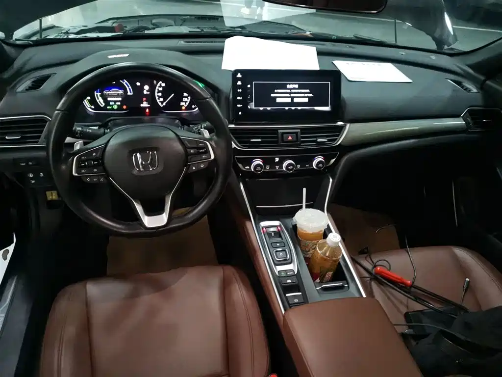 Honda Inspire — фото 6