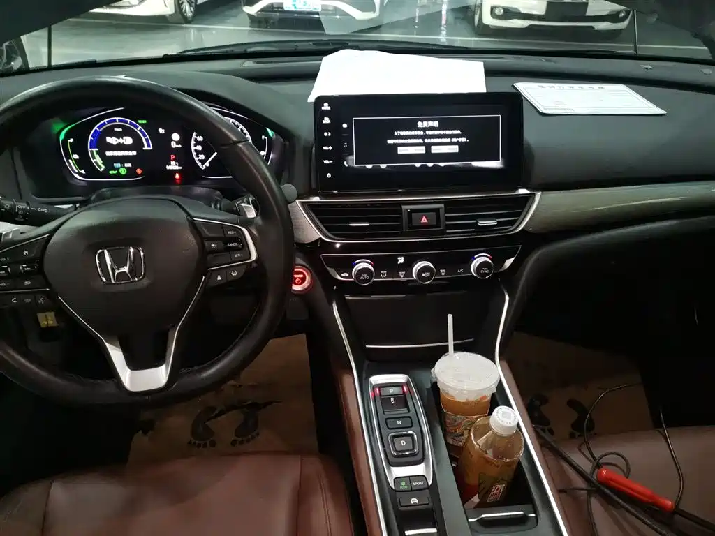 Honda Inspire — фото 9