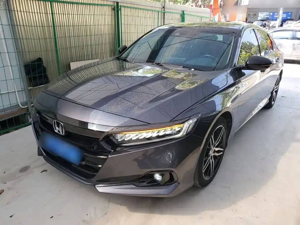 Honda Accord — фото 2