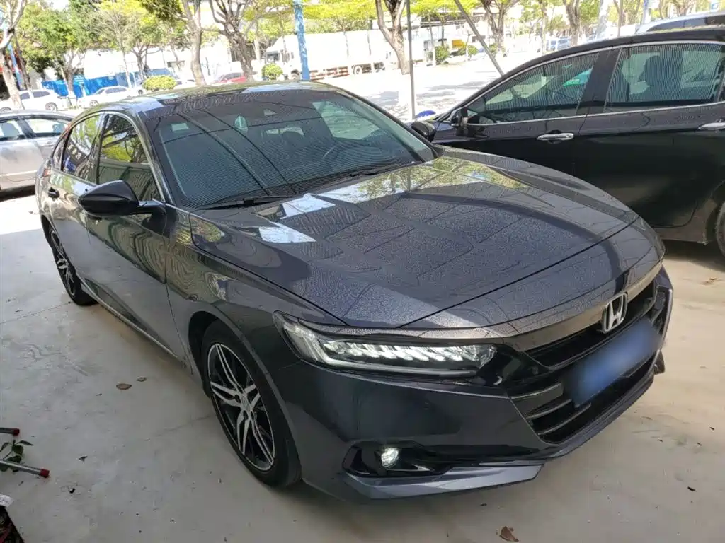 Honda Accord — фото 22