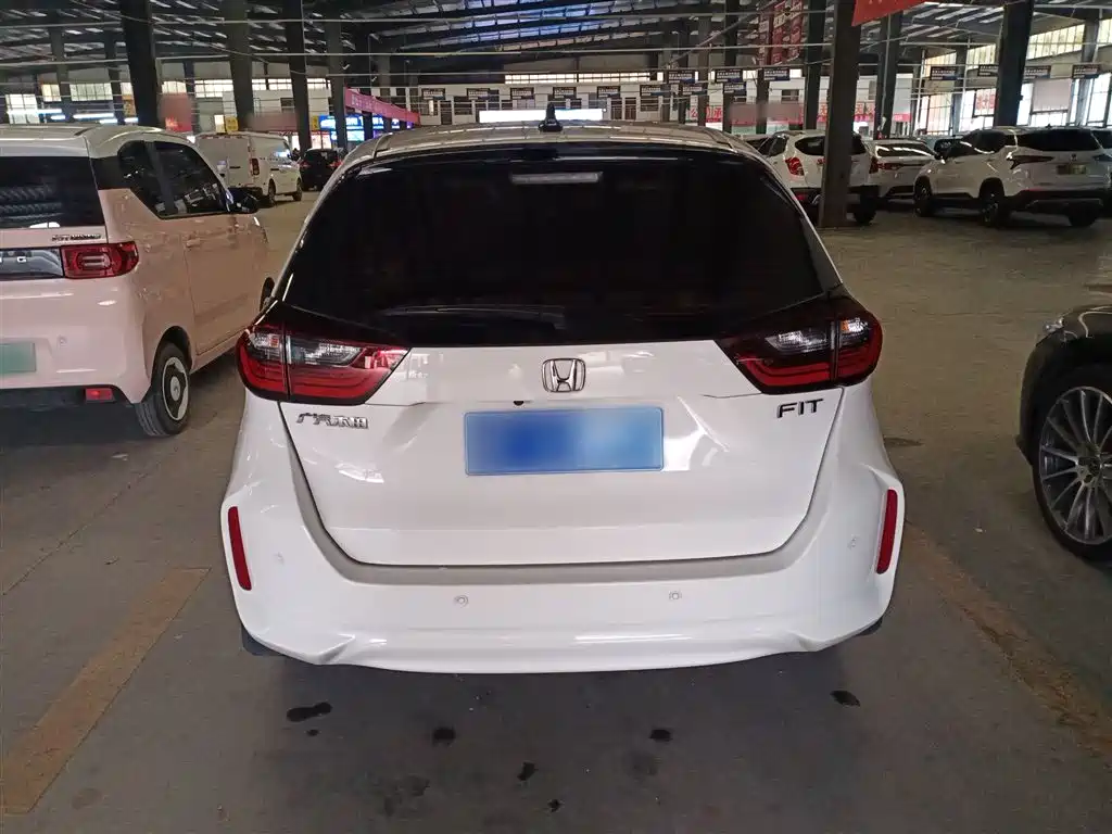 Honda Fit — фото 6