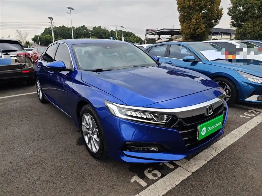 Honda Accord — фото 23