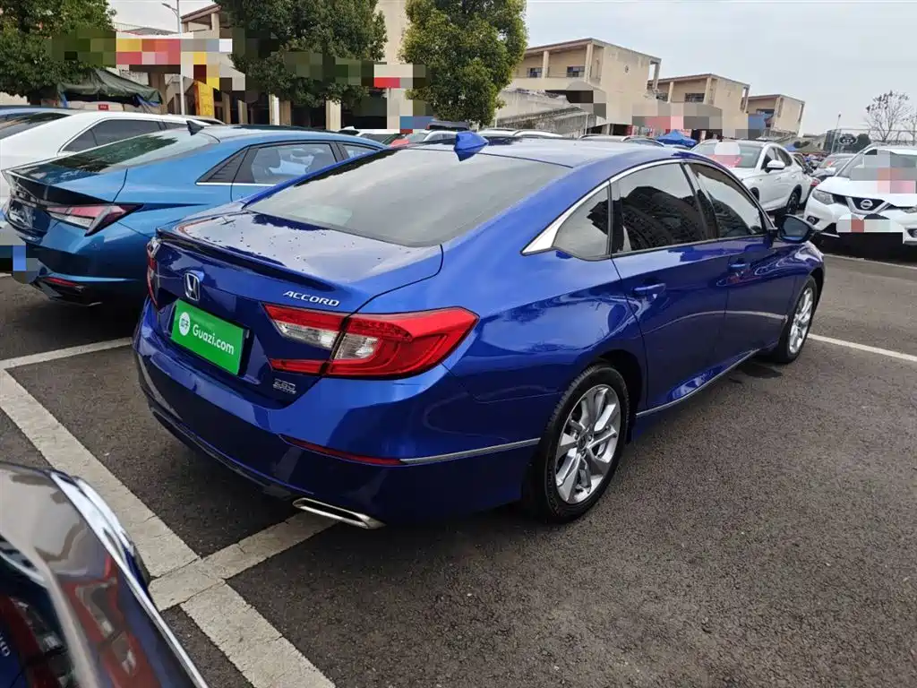 Honda Accord — фото 5