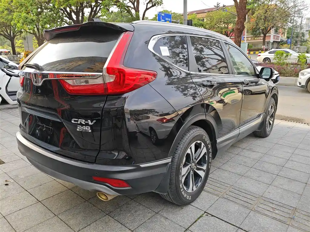 Honda CR-V — фото 7