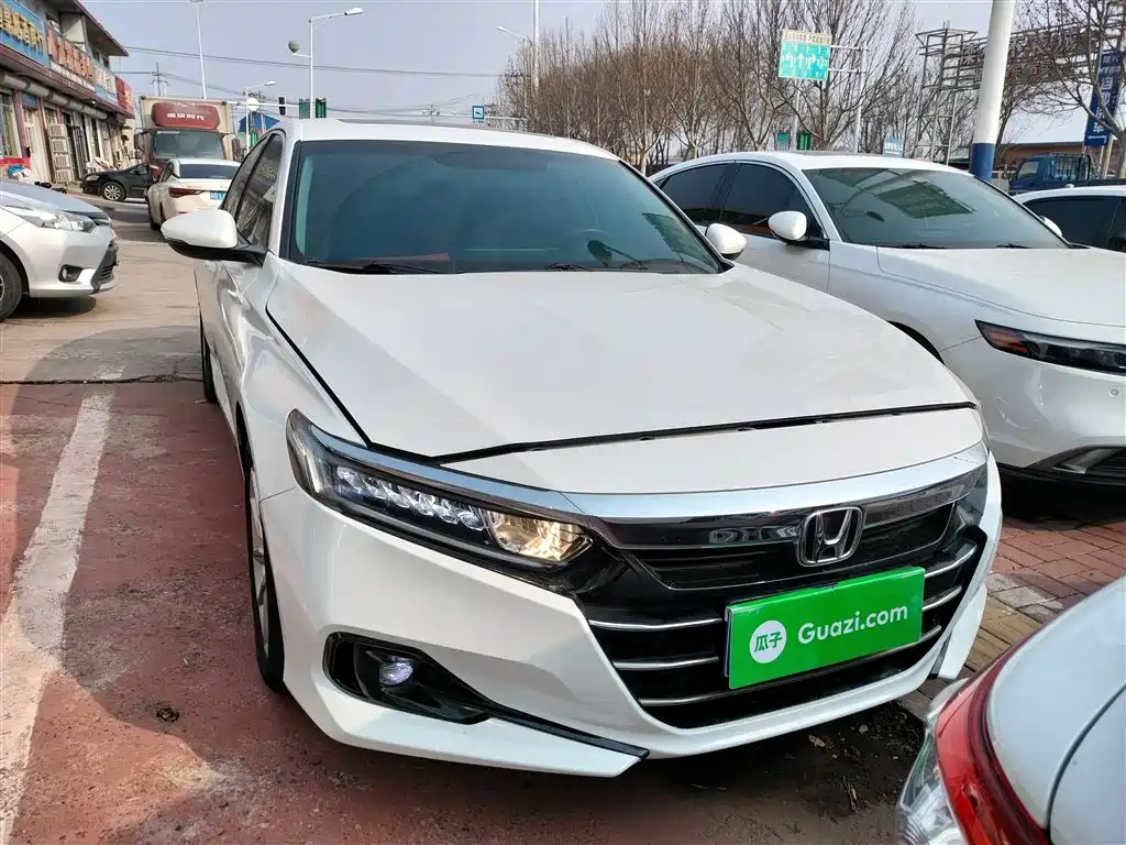 Honda Accord — фото 3