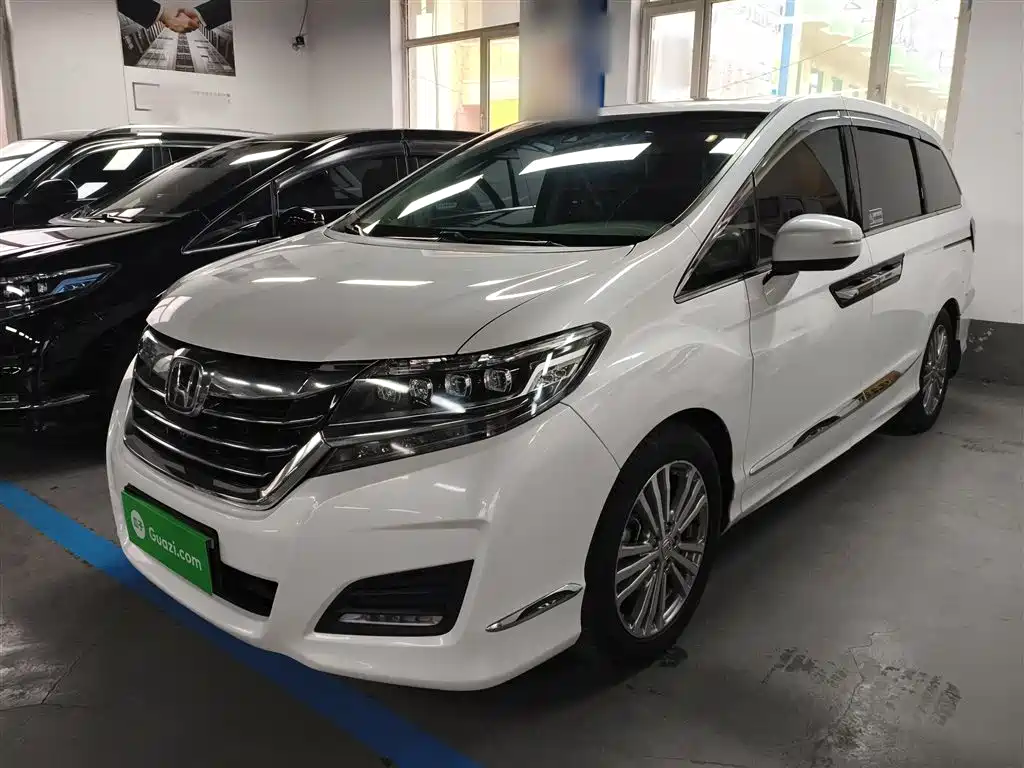 Honda Elysion — фото 2