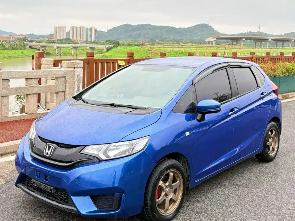 Honda Fit — фото 2
