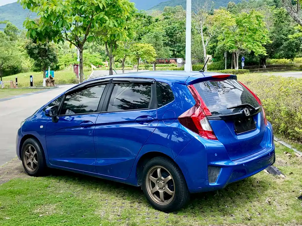 Honda Fit — фото 22