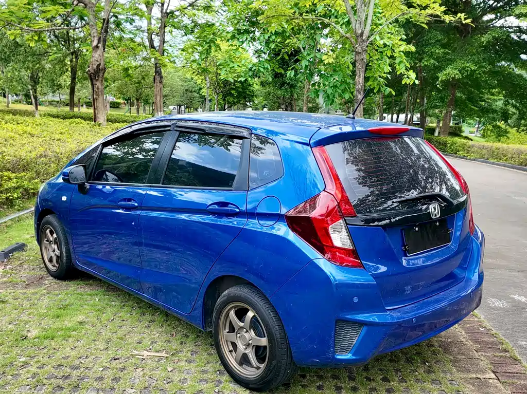 Honda Fit — фото 49