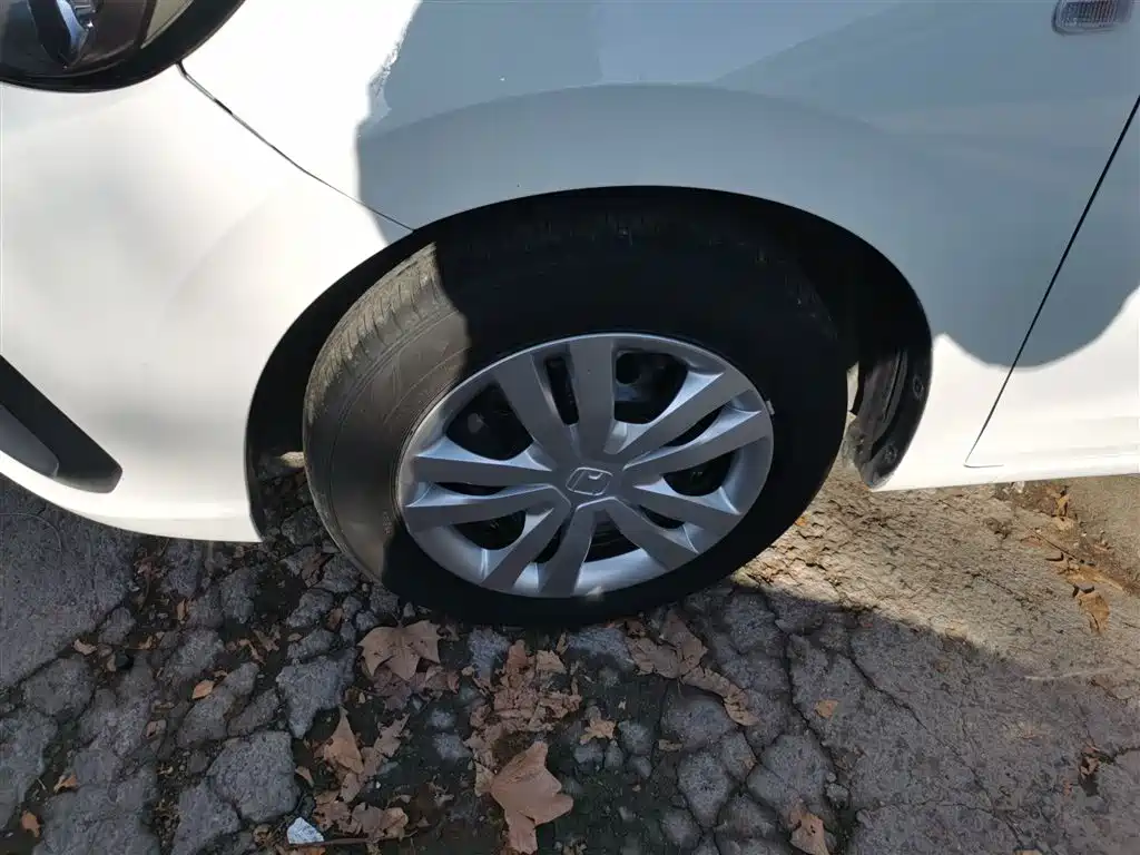 Honda Fit — фото 23