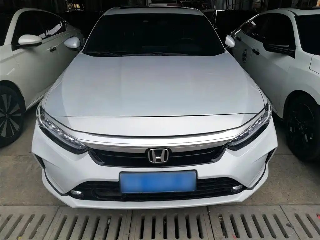 Honda Inspire — фото 3