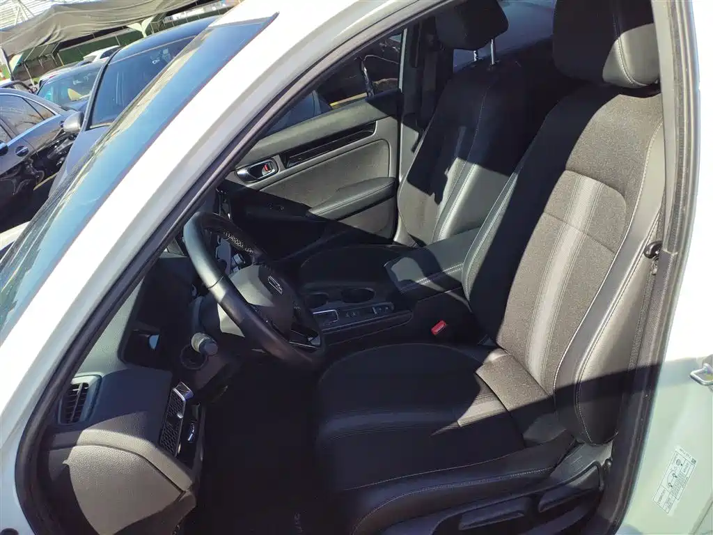 Honda Civic — фото 14