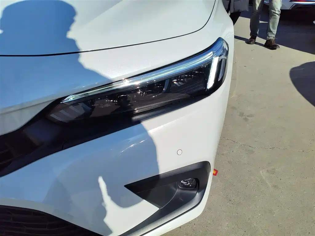 Honda Civic — фото 3