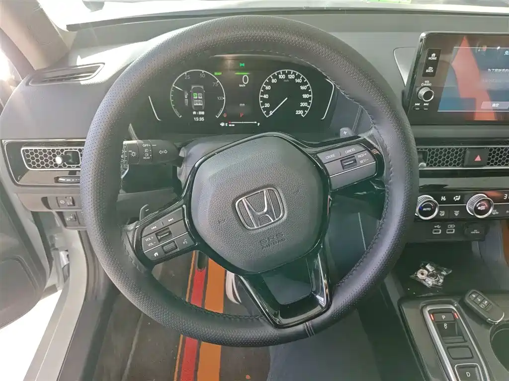 Honda Civic — фото 11