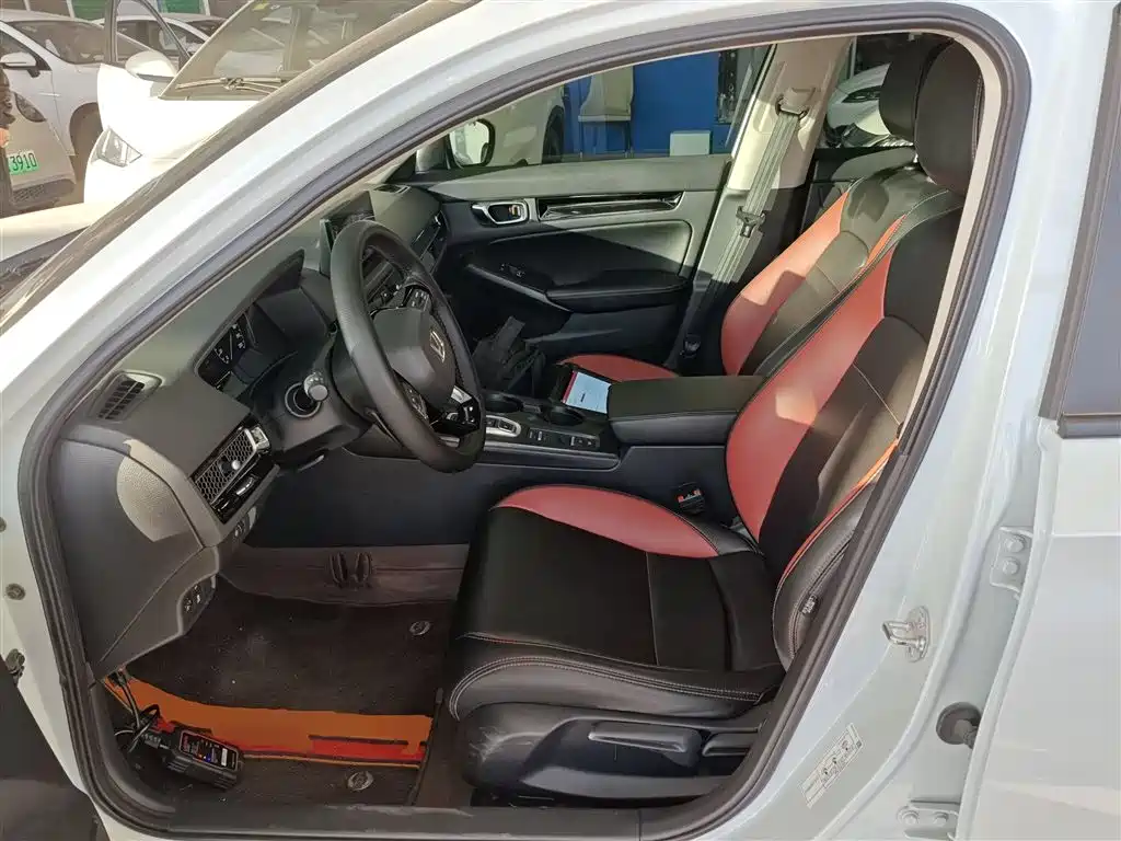 Honda Civic — фото 15