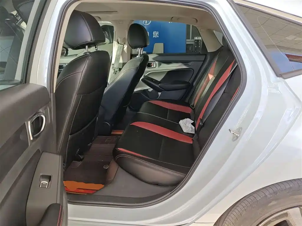 Honda Civic — фото 17