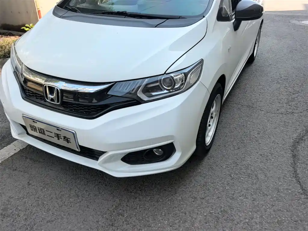 Honda Fit — фото 24