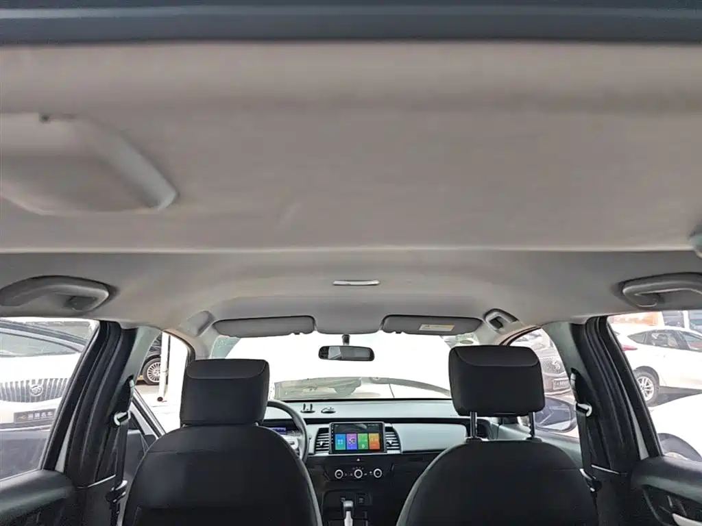 Honda Fit — фото 18