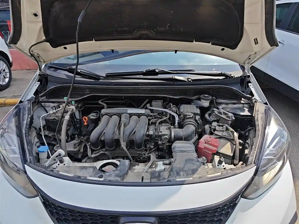 Honda Fit — фото 20