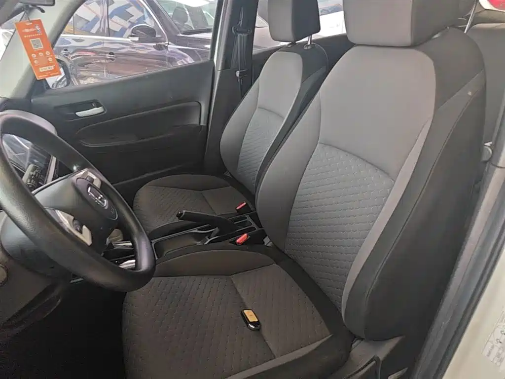Honda Fit — фото 15