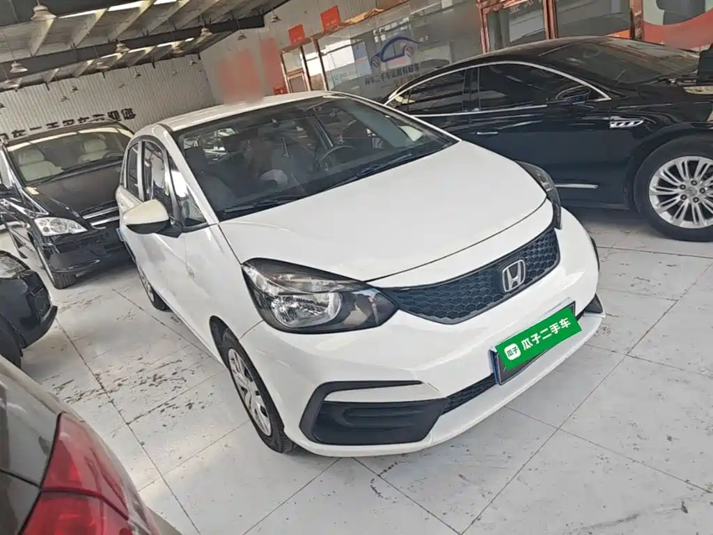 Honda Fit — фото 4