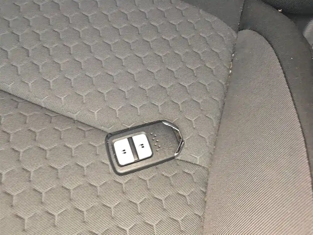 Honda Fit — фото 9