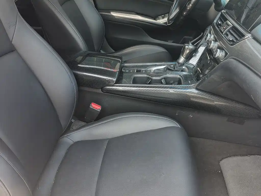 Honda Accord — фото 4