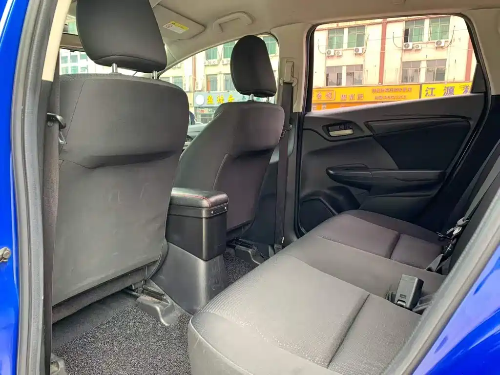 Honda Fit — фото 6