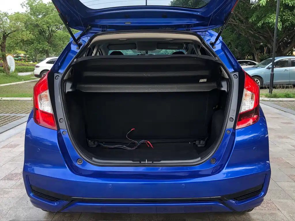 Honda Fit — фото 15