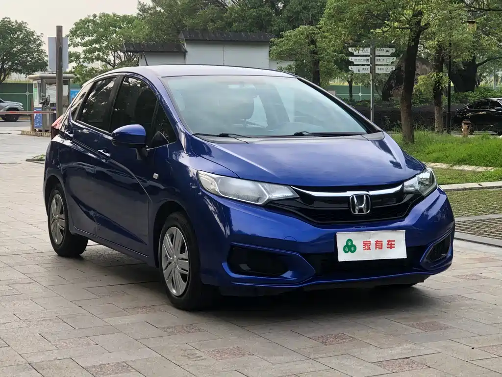 Honda Fit — фото 3