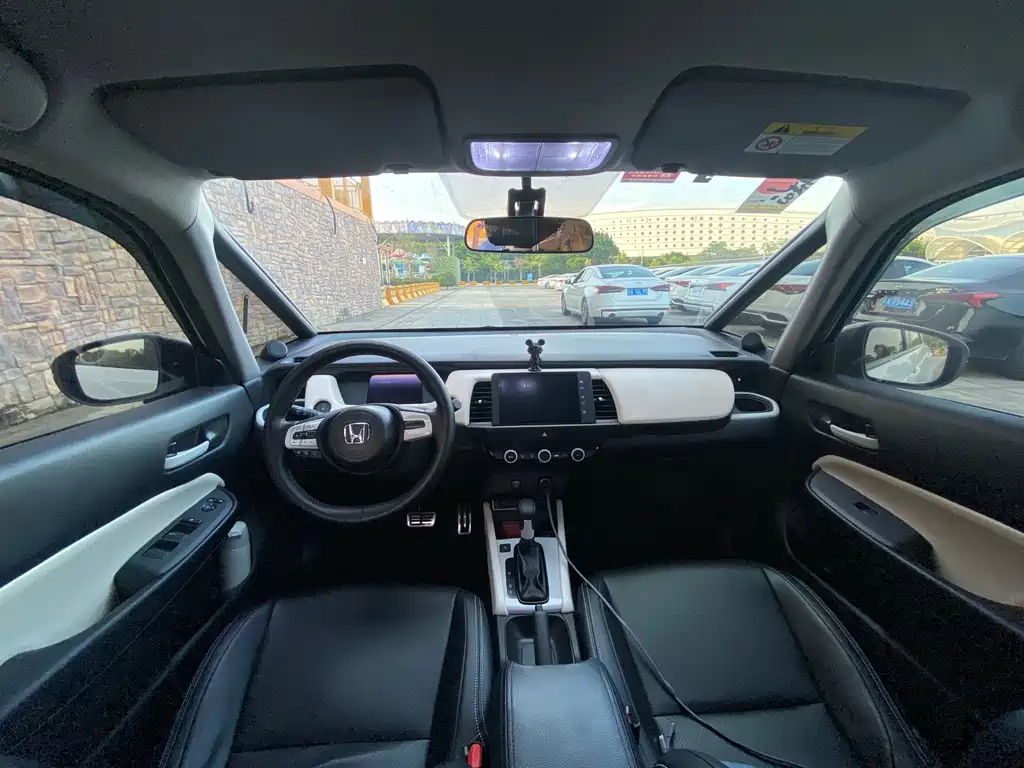 Honda Fit — фото 9