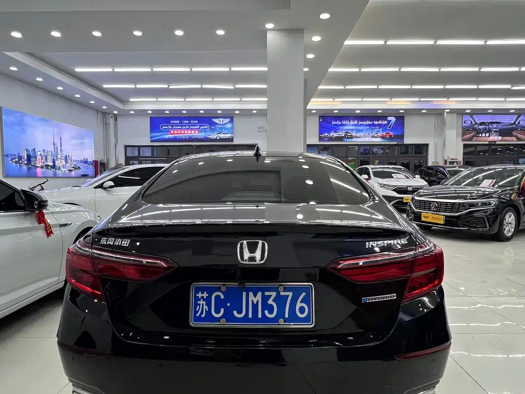 Honda Inspire — фото 10