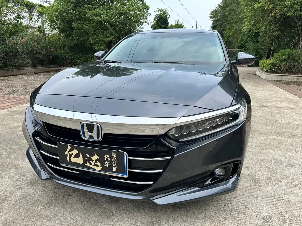 Honda Accord — фото 3