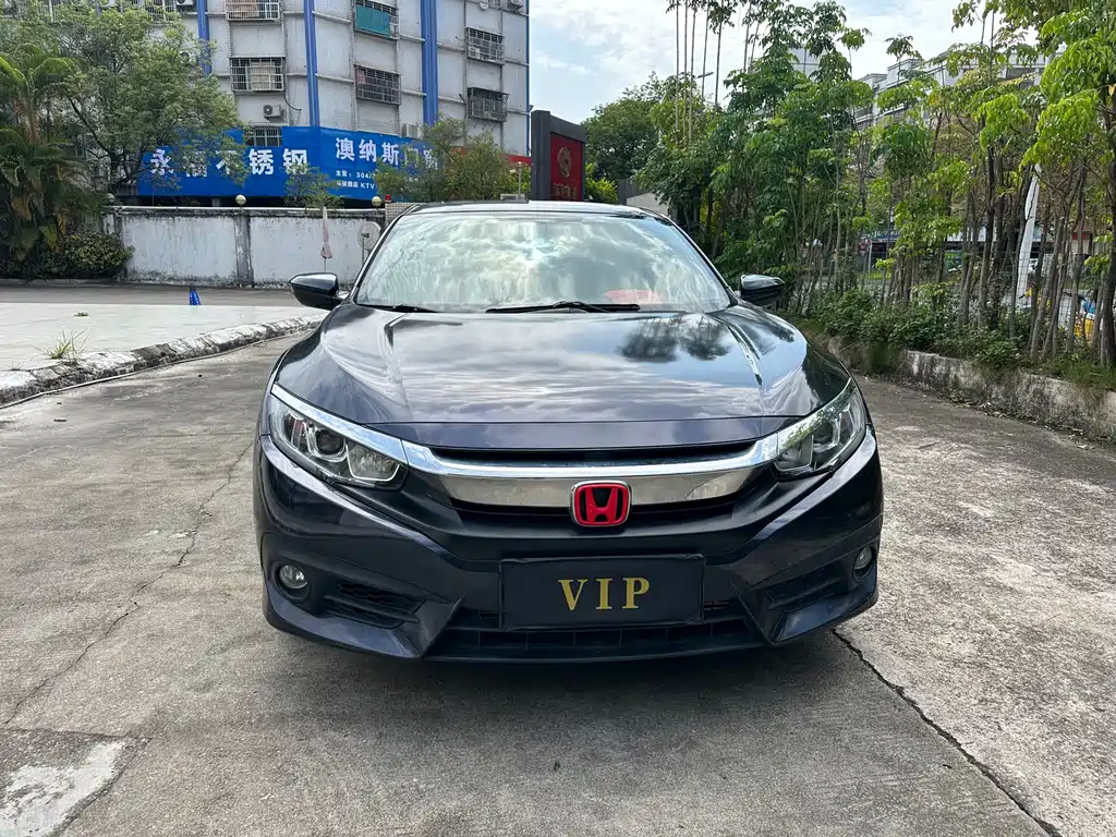 Honda Civic — фото 2