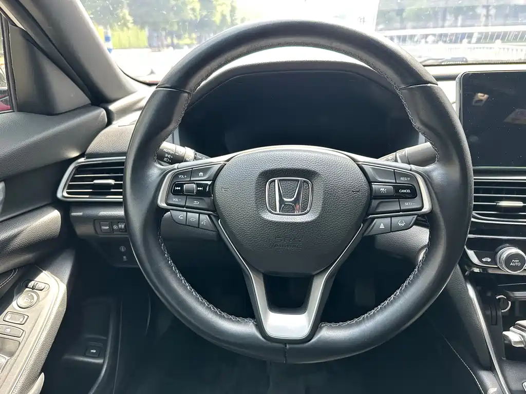 Honda Inspire — фото 15