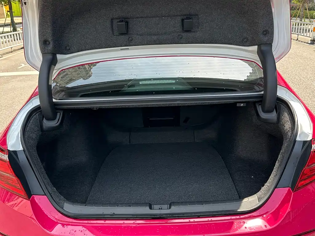 Honda Inspire — фото 20