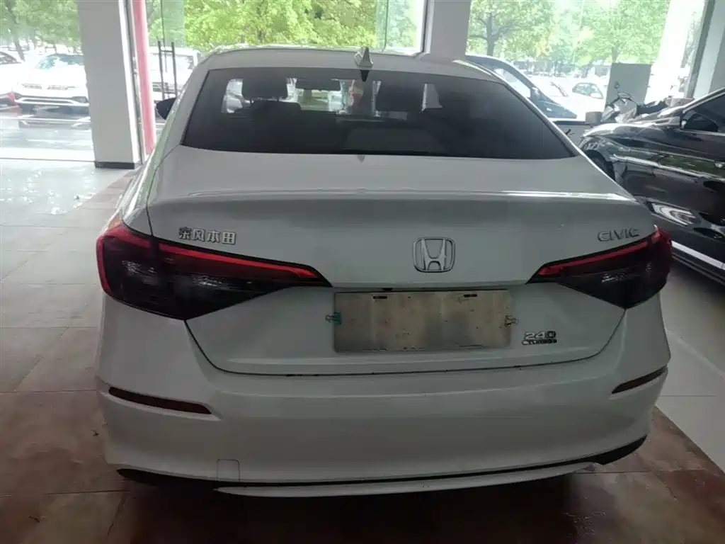 Honda Civic — фото 6