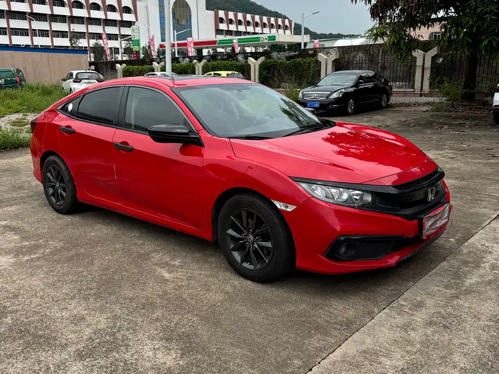 Honda Civic — фото 3