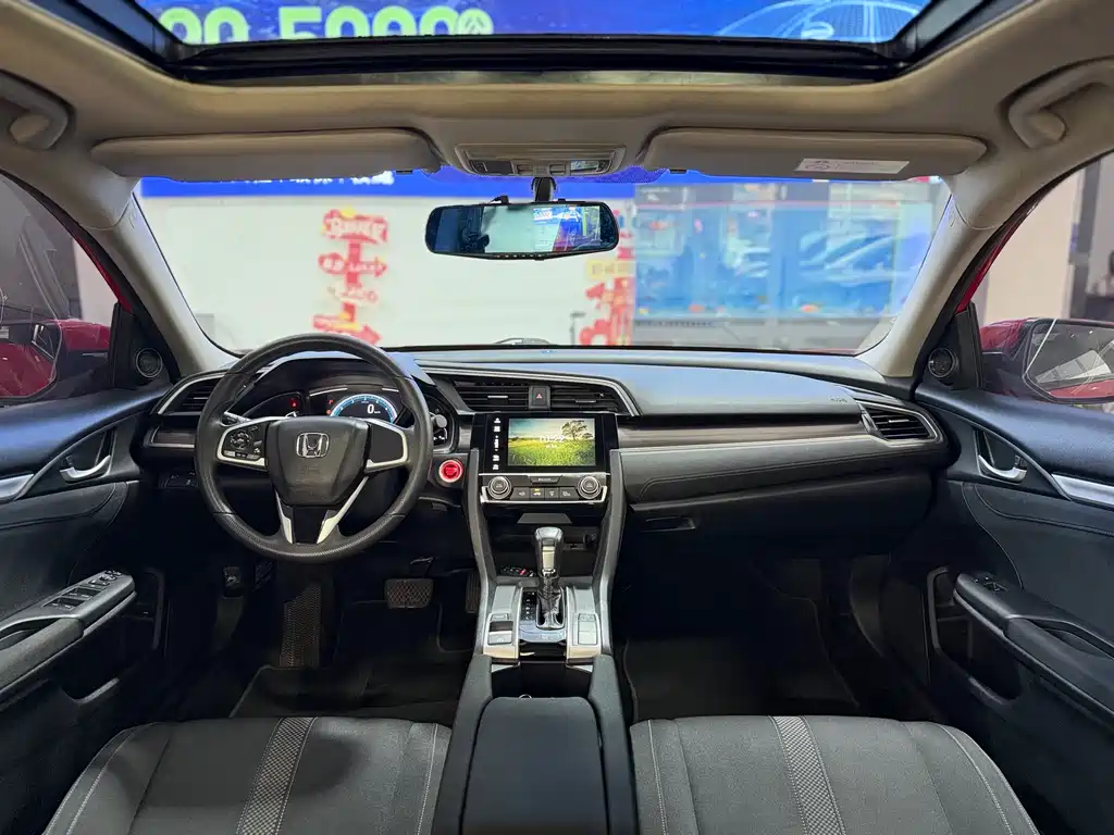 Honda Civic — фото 5