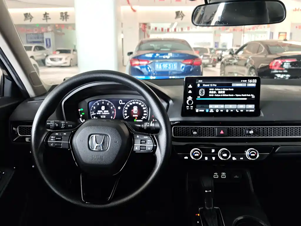 Honda Civic — фото 8